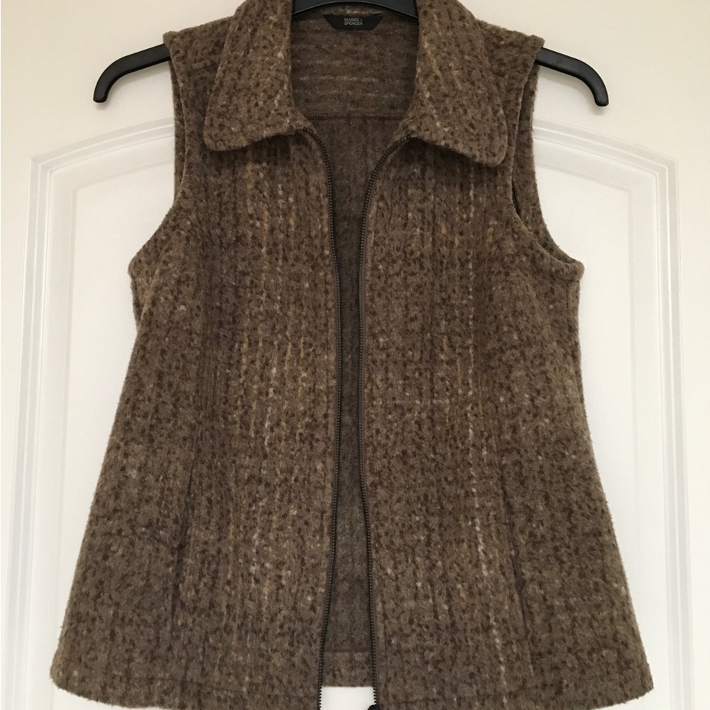 Brown vest, tweed fleece, zip front